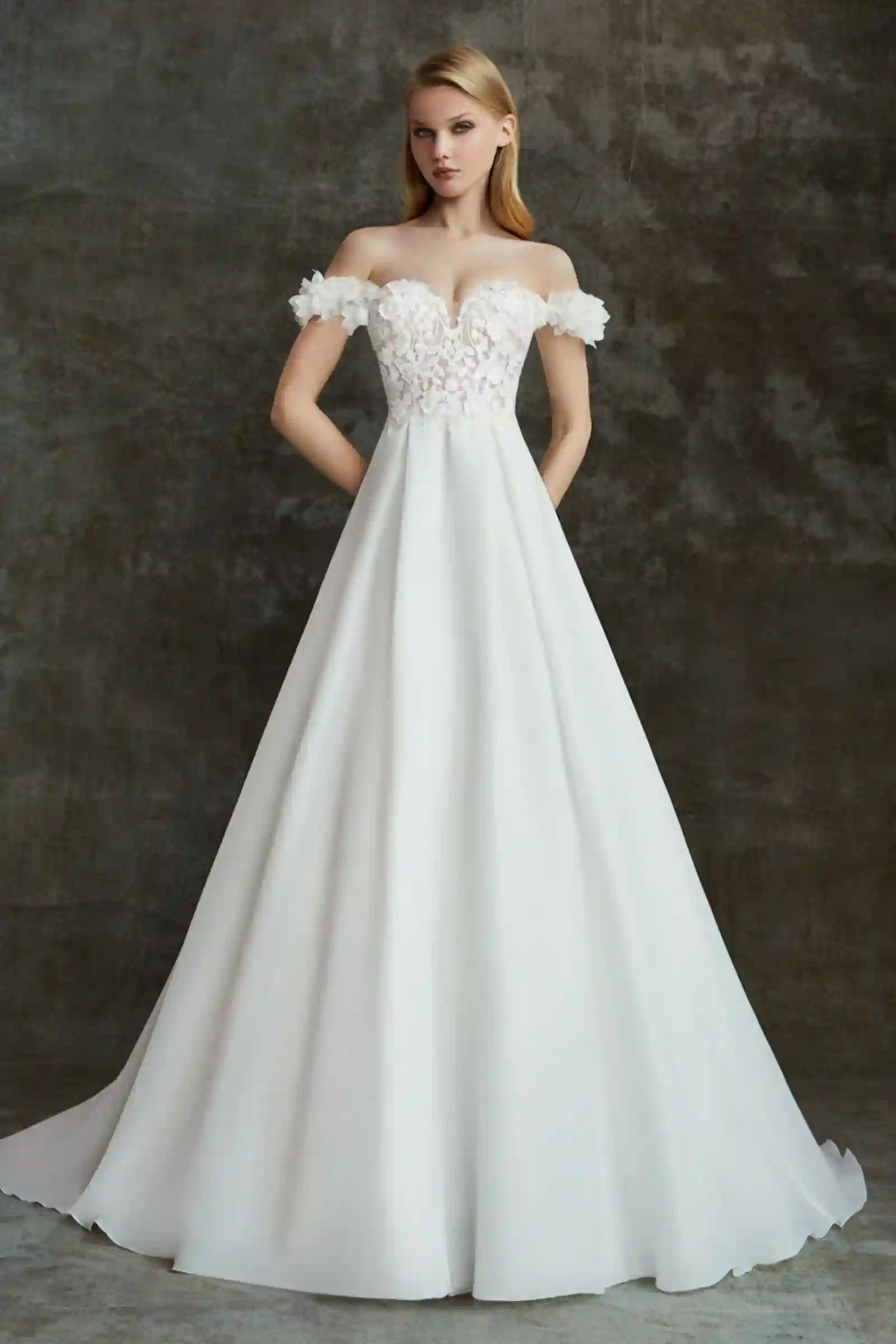 Featured image for “Brautkleid Betty”