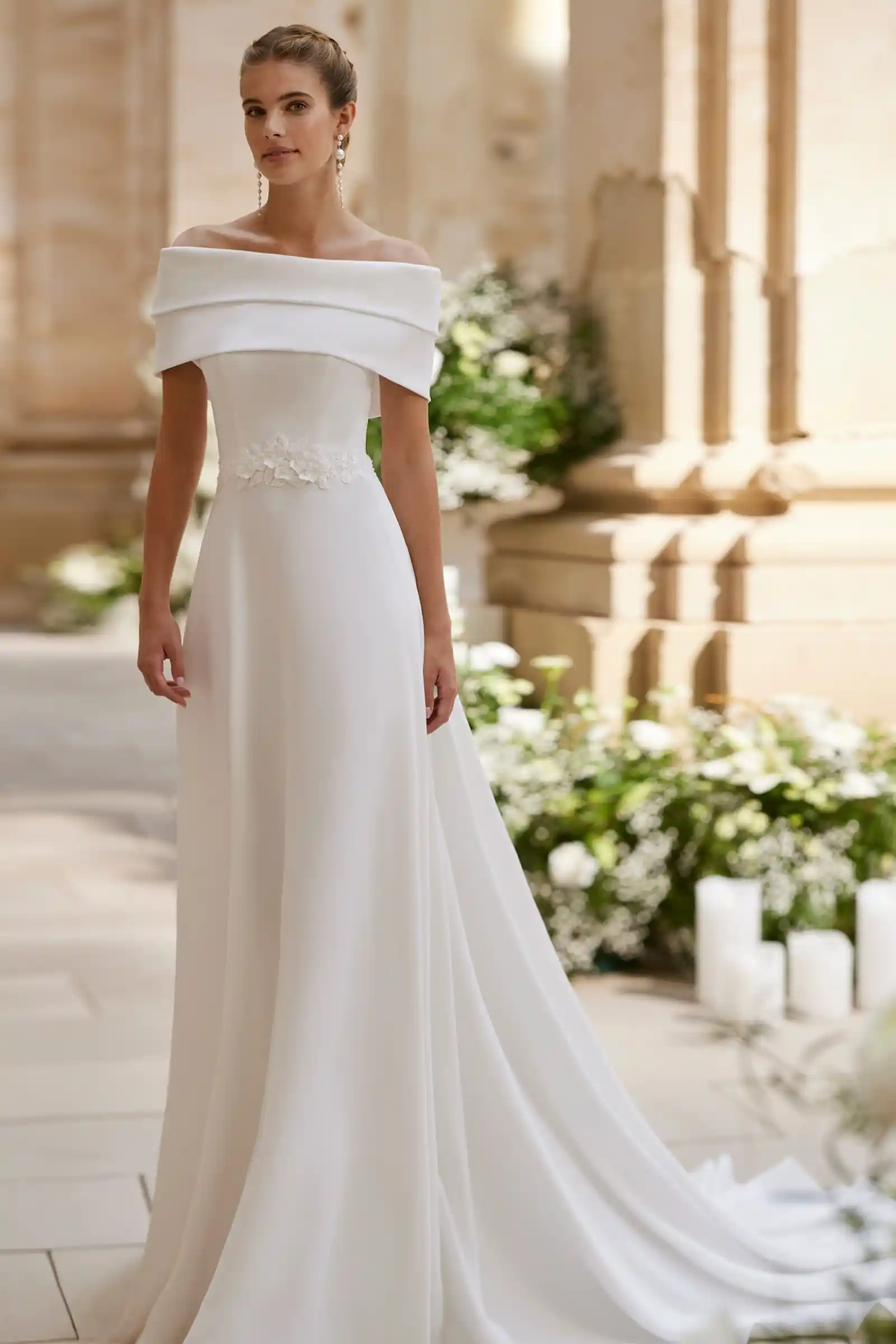 Featured image for “Brautkleid Halder”