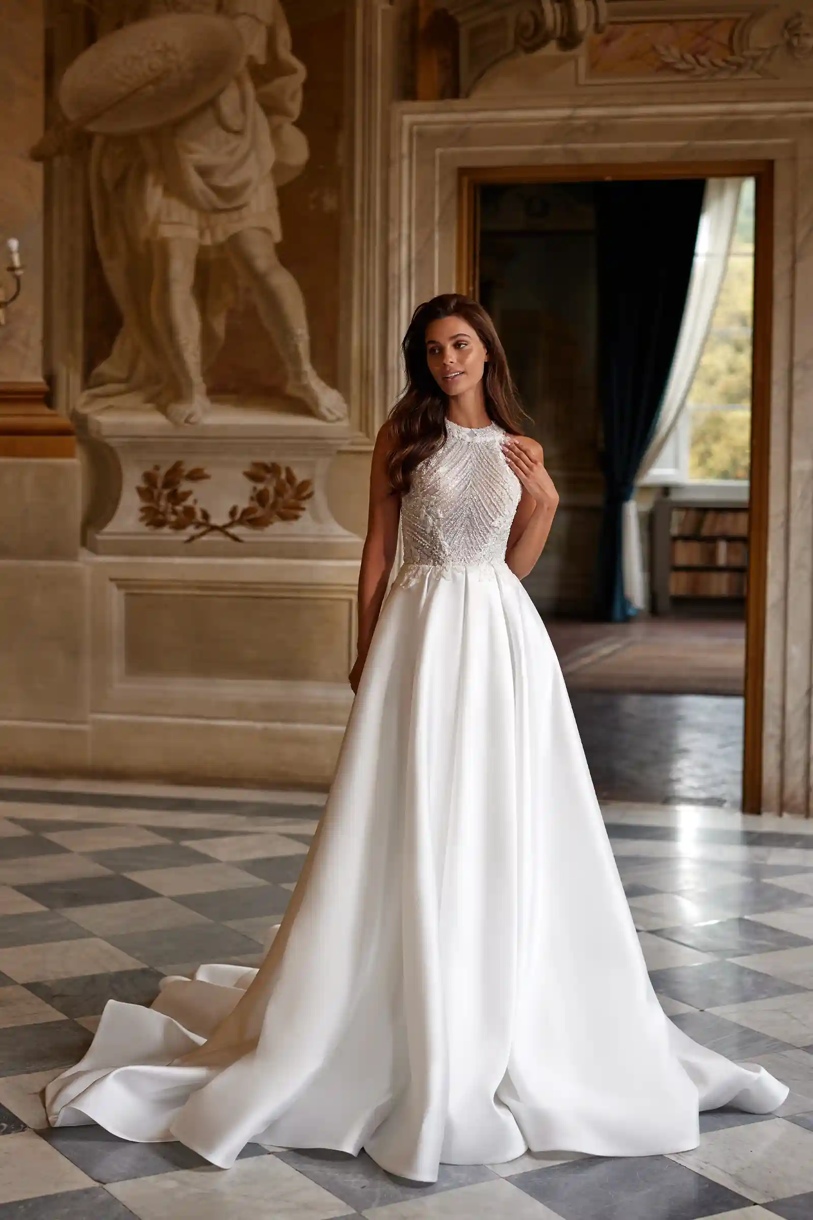 Featured image for “Brautkleid Prazera”