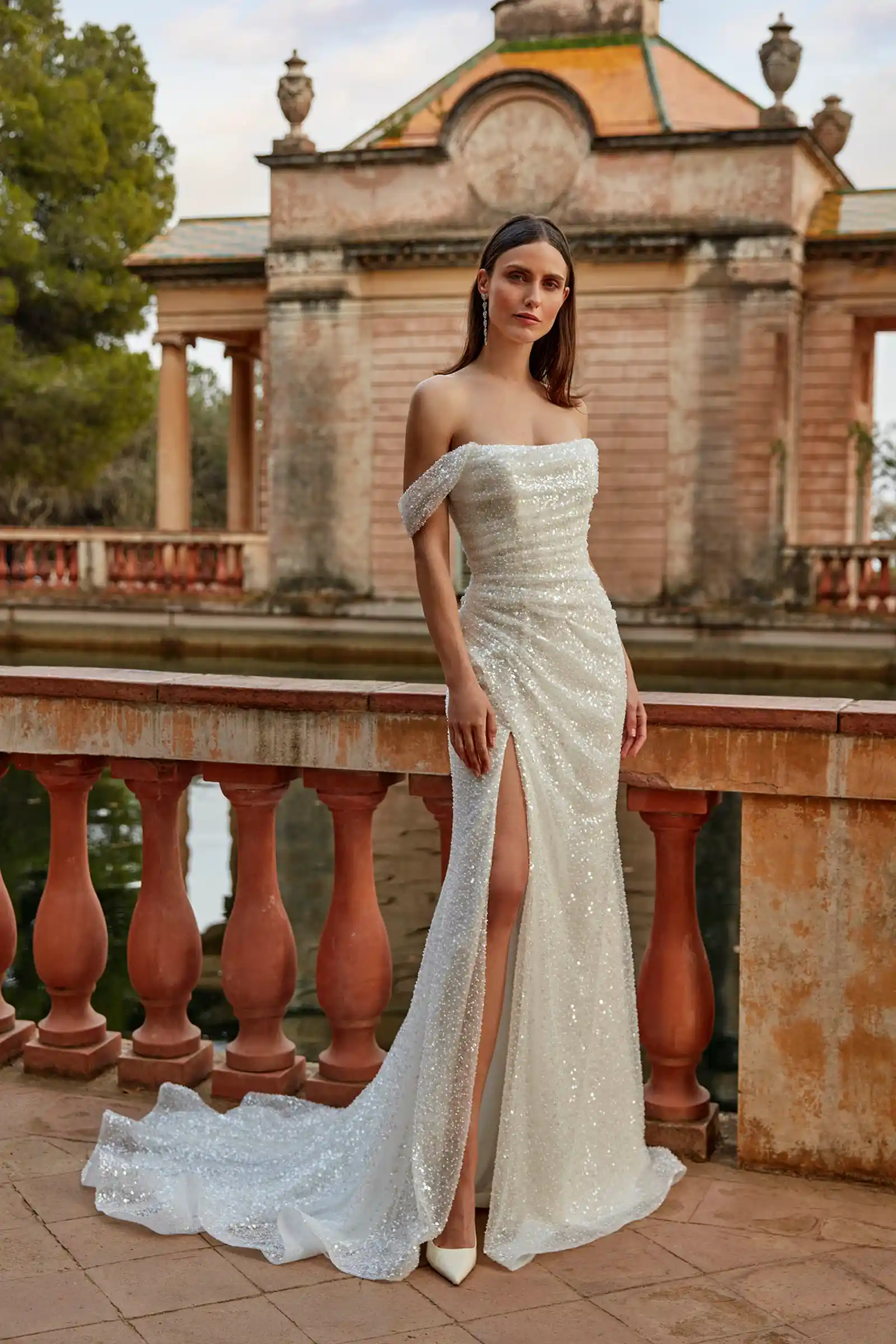 Featured image for “Brautkleid Luxor”